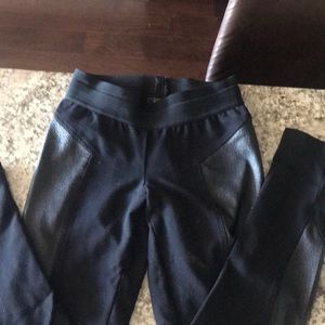 Bcbg Black Faux leather patched  leggings